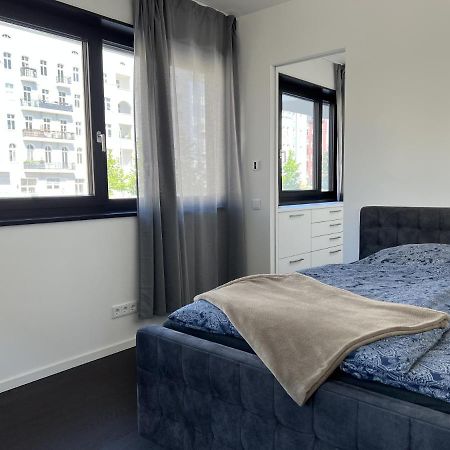 Luxury Waterfront Apartment Berlin Exterior foto