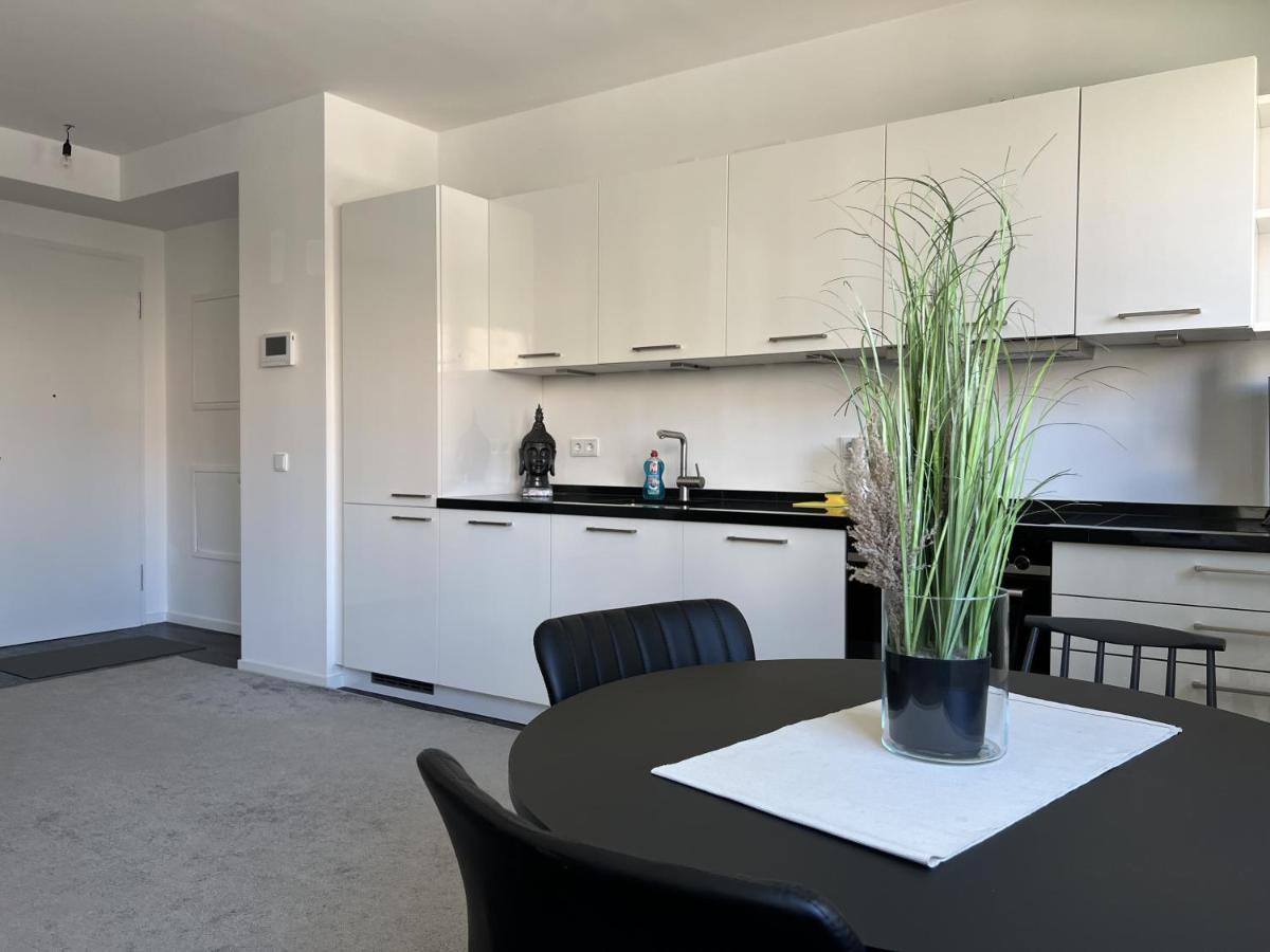 Luxury Waterfront Apartment Berlin Exterior foto
