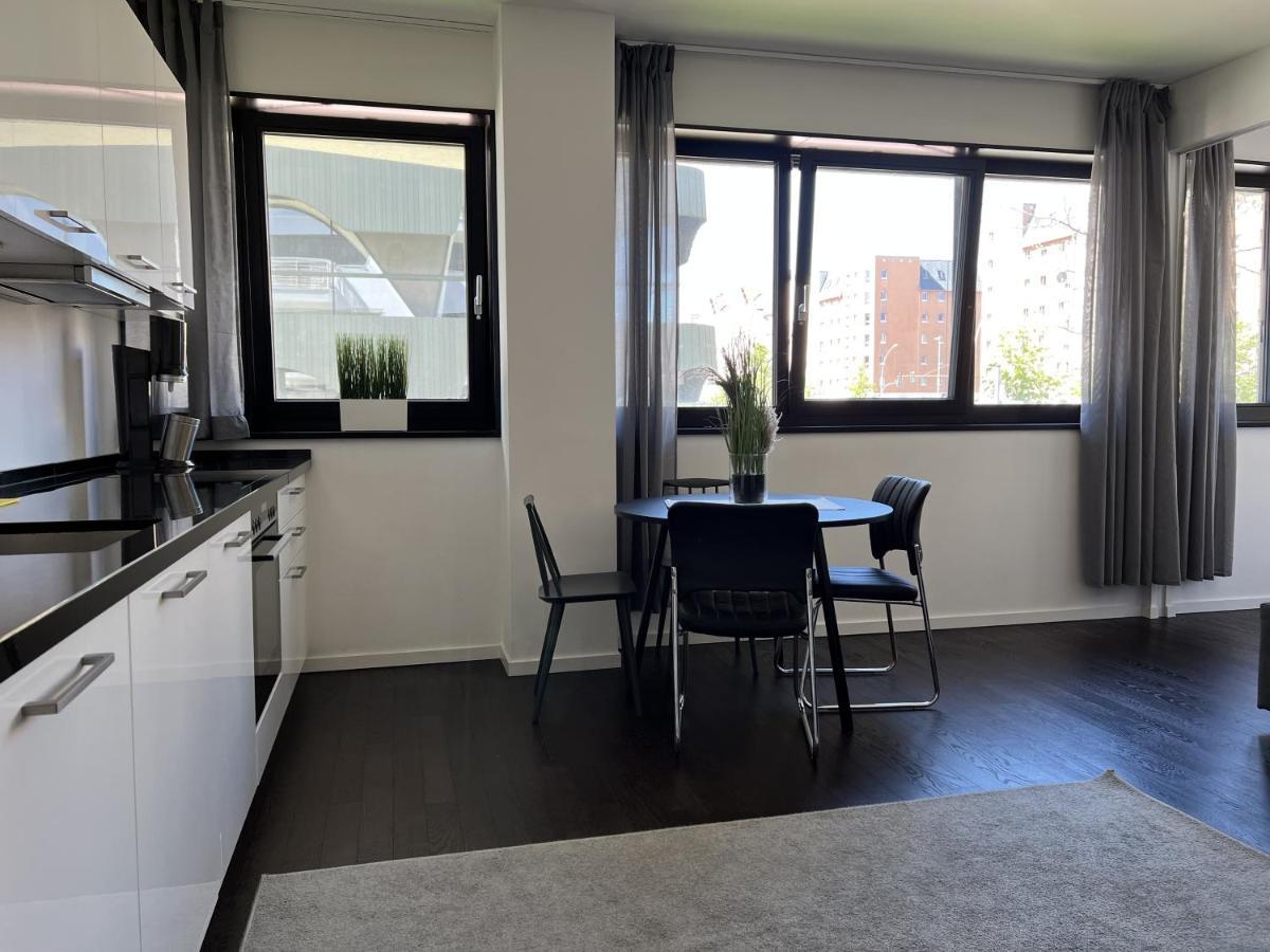 Luxury Waterfront Apartment Berlin Exterior foto