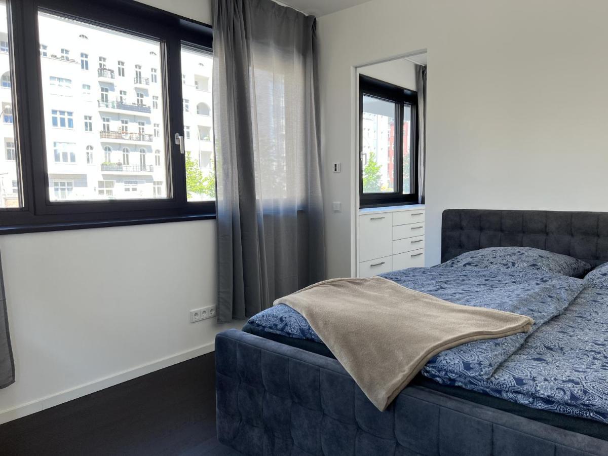 Luxury Waterfront Apartment Berlin Exterior foto